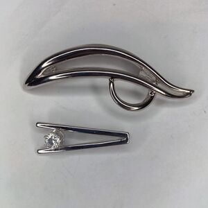 Pastelli Curved Brooch and Solitaire Pin - Silver Tone